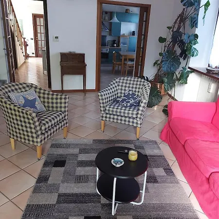 La Casa Di Anna Holiday home *
