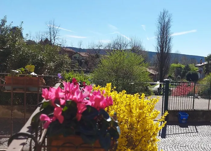 La Casa Di Anna Дом отдыха Comabbio